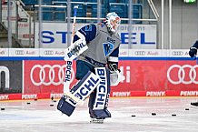 Eishockey, Herren, DEL, Saison 2024-2025, ERC Ingolstadt - Training mit Torwart Christian Heljanko, 28.01.2025