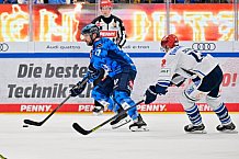 Eishockey, Herren, DEL, Saison 2025-2026, Spiel 26, ERC Ingolstadt - Schwenninger Wild Wings, 07.12.2025