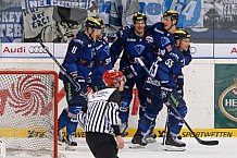 ERC Ingolstadt vs Thomas Sabo Ice Tigers, Eishockey, DEL, Deutsche Eishockey Liga, Spieltag 32, 30.12.2015 Foto: Oliver Strisch / st-foto.de