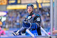 Eishockey, Herren, DEL, Saison 2025-2026, Spiel 21, ERC Ingolstadt - Pinguins Bremerhaven, 23.11.2025