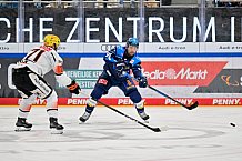 Eishockey, Herren, DEL, Saison 2025-2026, Spiel 10, ERC Ingolstadt - Löwen Frankfurt, 12.10.2025