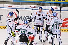 ERC Ingolstadt vs Augsburger Panther, Eishockey, DEL, Deutsche Eishockey Liga, Spieltag 33, 03.01.2016, Foto: st-foto.de / Oliver Strisch