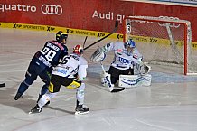 ERC Ingolstadt vs Schwenninger Wild Wings, Eishockey, DEL, Deutsche Eishockey Liga, 20.11.2015




