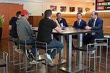 Eishockey, Herren, DEL, Saison 2021-2022, ERC Ingolstadt - Vorstellung Sportdirektor Tim Regan, 22.04.2022