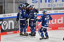 Eishockey, Herren, DEL, Saison 2021-2022, Spieltag 12, ERC Ingolstadt - Grizzlys Wolfsburg, 15.10.2021