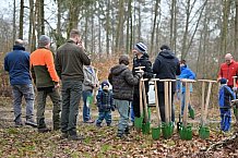 Eishockey, Herren, DEL, Saison 2023-2024, ERC Ingolstadt - Baumpflanzaktion, 02.03.2024
