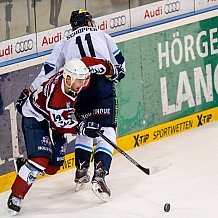 ERC Ingolstadt vs Hamburg Freezers, Eishockey, DEL, Deutsche Eishockey Liga, Spieltag 43, 05.02.2016, Foto: st.foto.de / Oliver STRISCH