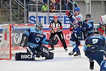 Eishockey, Herren, DEL, Saison 2022-2023, Spieltag 21, ERC Ingolstadt - Adler Mannheim, 18.11.2022
