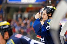 ERC Ingolstadt - Straubing Tigers, Eishockey, DEL, Deutsche Eishockey Liga, Preplayoff, Spiel 1, 09.03.2016