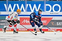Eishockey, Herren, DEL, Saison 2025-2026, Spiel 35, ERC Ingolstadt - Pinguins Bremerhaven, 02.01.2026