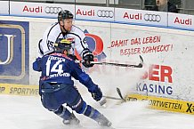 ERC Ingolstadt vs Thomas Sabo Ice Tigers, Eishockey, DEL, Deutsche Eishockey Liga, Spieltag 32, 30.12.2015 Foto: Oliver Strisch / st-foto.de