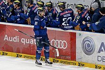 ERC Ingolstadt vs Thomas Sabo Ice Tigers, Eishockey, DEL, Deutsche Eishockey Liga, Spieltag 32, 30.12.2015 Foto: Oliver Strisch / st-foto.de