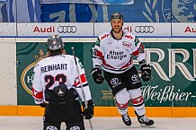 ERC Ingolstadt - Koelner Haie, Eishockey, DEL, Deutsche Eishockey Liga, Spieltag 22, 25.11.2016, Foto: st-foto.de / Oliver STRISCH