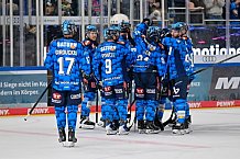 Eishockey, Herren, DEL, Saison 2025-2026, Spiel 7, ERC Ingolstadt - Straubing Tigers, 03.10.2025