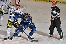 ERC Ingolstadt vs Schwenninger Wild Wings, Eishockey, DEL, Deutsche Eishockey Liga, 20.11.2015




