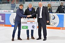 ERC Ingolstadt vs EHC Red Bull Muenchen, Eishockey, DEL, Deutsche Eishockey Liga, Spieltag 32, 26.12.2018