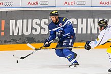 ERC Ingolstadt - Krefeld Pinguine, Eishockey, DEL, Deutsche Eishockey Liga, Spieltag 5, 30.09.2016, Foto: st-foto.de / STRISCH OLIVER