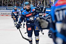 Eishockey, Herren, DEL, Saison 2025-2026, Spiel 33, ERC Ingolstadt - Grizzlys Wolfsburg, 28.12.2025