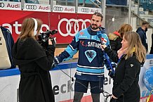 Eishockey, Herren, DEL, Saison 2022-2023, ERC Ingolstadt - Kids On Ice Day, 19.11.2022