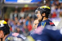 ERC Ingolstadt - Straubing Tigers, Eishockey, DEL, Deutsche Eishockey Liga, Preplayoff, Spiel 1, 09.03.2016