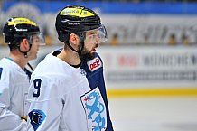 EHC Red Bull Muenchen vs ERC Ingolstadt, Eishockey, DEL, Deutsche Eishockey Liga, Spieltag 28, 16.12.2016
