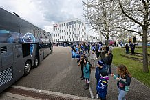 Eishockey, Herren, DEL, Saison 2022-2023, Playoff-Finale - Spiel 1, ERC Ingolstadt - Abfahrt vor Finalspiel 1, 14.04.2023
