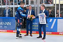 Eishockey, Herren, DEL, Saison 2025-2026, Spiel 33, ERC Ingolstadt - Grizzlys Wolfsburg, 28.12.2025