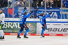 Eishockey, Herren, DEL, Saison 2025-2026, Spiel 7, ERC Ingolstadt - Straubing Tigers, 03.10.2025