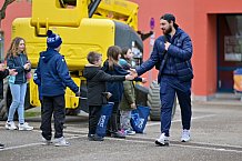 Eishockey, Herren, DEL, Saison 2022-2023, Playoff-Finale - Spiel 1, ERC Ingolstadt - Abfahrt vor Finalspiel 1, 14.04.2023