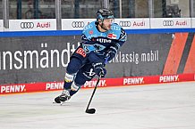Eishockey, Herren, DEL, Saison 2022-2023, Spieltag 21, ERC Ingolstadt - Adler Mannheim, 18.11.2022
