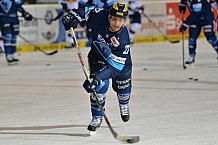 ERC Ingolstadt vs EHC Red Bull Muenchen, Eishockey, DEL, Deutsche Eishockey Liga, 04.12.2015