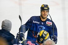 ERC Ingolstadt  - Grizzlys Wolfsburg, Eishockey, DEL, Deutsche Eishockey Liga, Spieltag 42, 31.01.2016