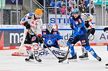 Eishockey, Herren, DEL, Saison 2025-2026, Spiel 21, ERC Ingolstadt - Pinguins Bremerhaven, 23.11.2025