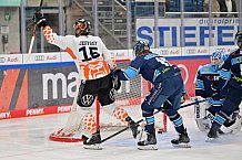Eishockey, Herren, DEL, Saison 2022-2023, Spieltag 25, ERC Ingolstadt - Grizzlys Wolfsburg, 29.11.2022