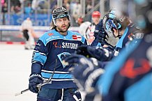 Eishockey, Herren, DEL, Saison 2022-2023, Spieltag 25, ERC Ingolstadt - Grizzlys Wolfsburg, 29.11.2022
