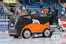 Eishockey, Herren, DEL, Saison 2025-2026, Spiel 21, ERC Ingolstadt - Pinguins Bremerhaven, 23.11.2025
