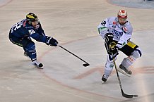 ERC Ingolstadt vs Schwenninger Wild Wings, Eishockey, DEL, Deutsche Eishockey Liga, 20.11.2015




