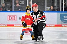 Eishockey, Herren, DEL, Saison 2025-2026, Spiel 26, ERC Ingolstadt - Schwenninger Wild Wings, 07.12.2025