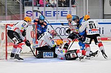 Eishockey, Herren, DEL, Saison 2025-2026, Spiel 21, ERC Ingolstadt - Pinguins Bremerhaven, 23.11.2025