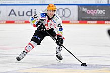 Eishockey, Herren, DEL, Saison 2025-2026, Spiel 21, ERC Ingolstadt - Pinguins Bremerhaven, 23.11.2025