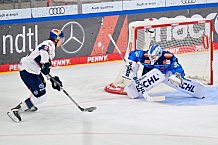 Eishockey, Herren, DEL, Saison 2025-2026, Spiel 31, ERC Ingolstadt - EHC Red Bull München, 23.12.2025