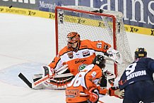 ERC Ingolstadt - Grizzlys Wolfsburg, Eishockey, DEL, Deutsche Eishockey Liga, Spieltag 12, 18.10..2015
