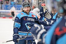 Eishockey, Herren, DEL, Saison 2022-2023, Spieltag 25, ERC Ingolstadt - Grizzlys Wolfsburg, 29.11.2022
