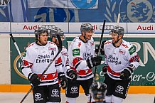 ERC Ingolstadt - Koelner Haie, Eishockey, DEL, Deutsche Eishockey Liga, Spieltag 22, 25.11.2016, Foto: st-foto.de / Oliver STRISCH