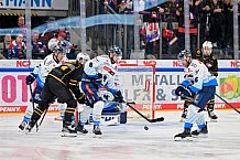 Eishockey, Herren, DEL, Saison 2024-2025, Playoffs Viertelfinale, Spiel 1, Nürnberg Ice Tigers - ERC Ingolstadt, 18.03.2025