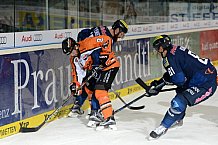 ERC Ingolstadt vs Grizzlys Wolfsburg, Eishockey, DEL, Deutsche Eishockey Liga, 18.10.2015