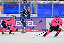 Eishockey, Herren, DEL, Saison 2024-2025, Spieltag 8, ERC Ingolstadt - Grizzlys Wolfsburg, 11.10.2024