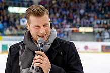 ERC Ingolstadt - Straubing Tigers, Eishockey, DEL, Deutsche Eishockey Liga, Spieltag 29, 22.12.2015, Foto: Oliver Strisch/st-foto.de