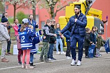 Eishockey, Herren, DEL, Saison 2022-2023, Playoff-Finale - Spiel 1, ERC Ingolstadt - Abfahrt vor Finalspiel 1, 14.04.2023