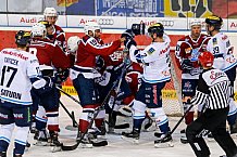 ERC Ingolstadt vs Hamburg Freezers, Eishockey, DEL, Deutsche Eishockey Liga, Spieltag 43, 05.02.2016, Foto: st.foto.de / Oliver STRISCH